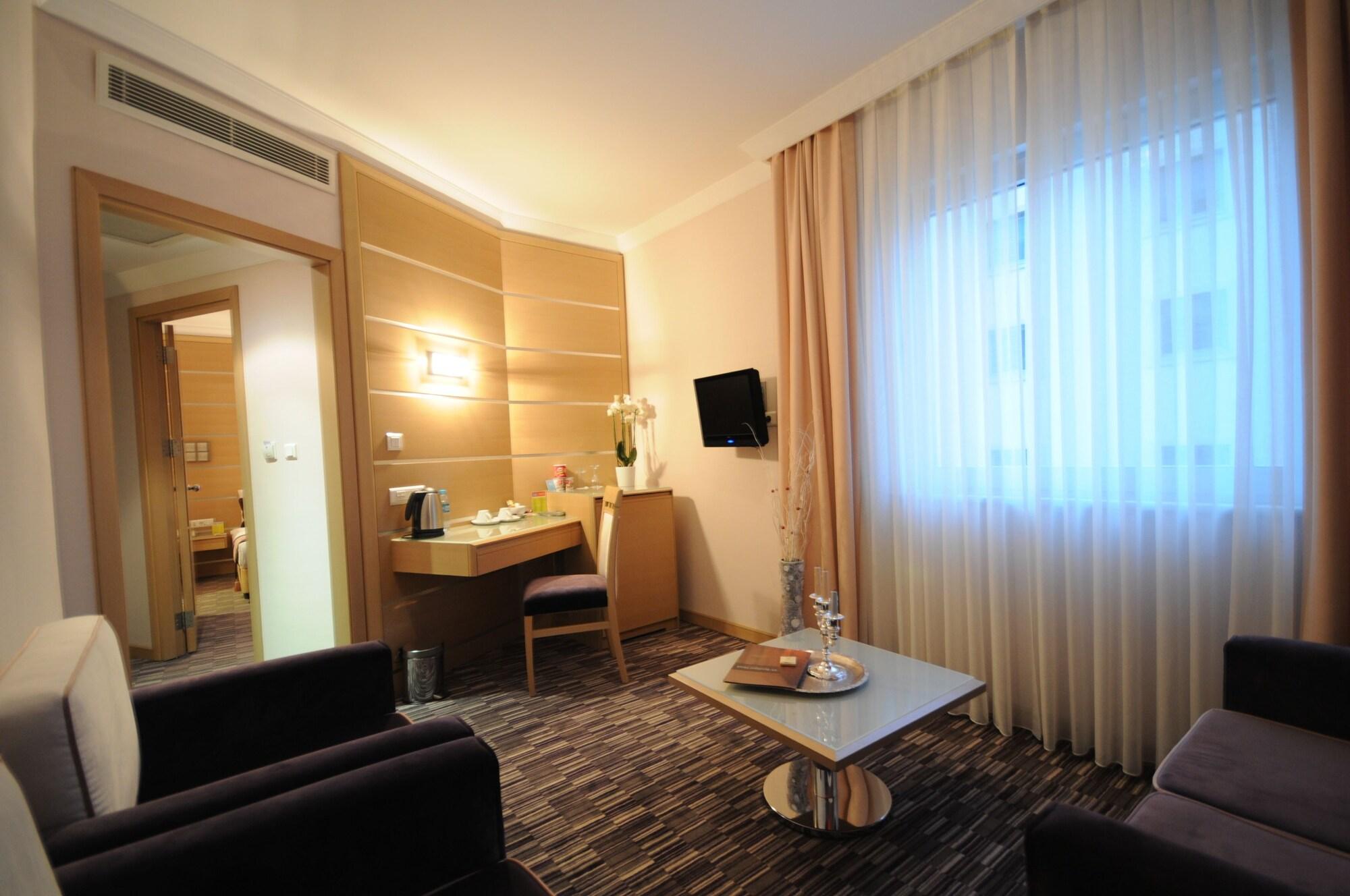 Sv Business Hotel Taksim イスタンブール エクステリア 写真