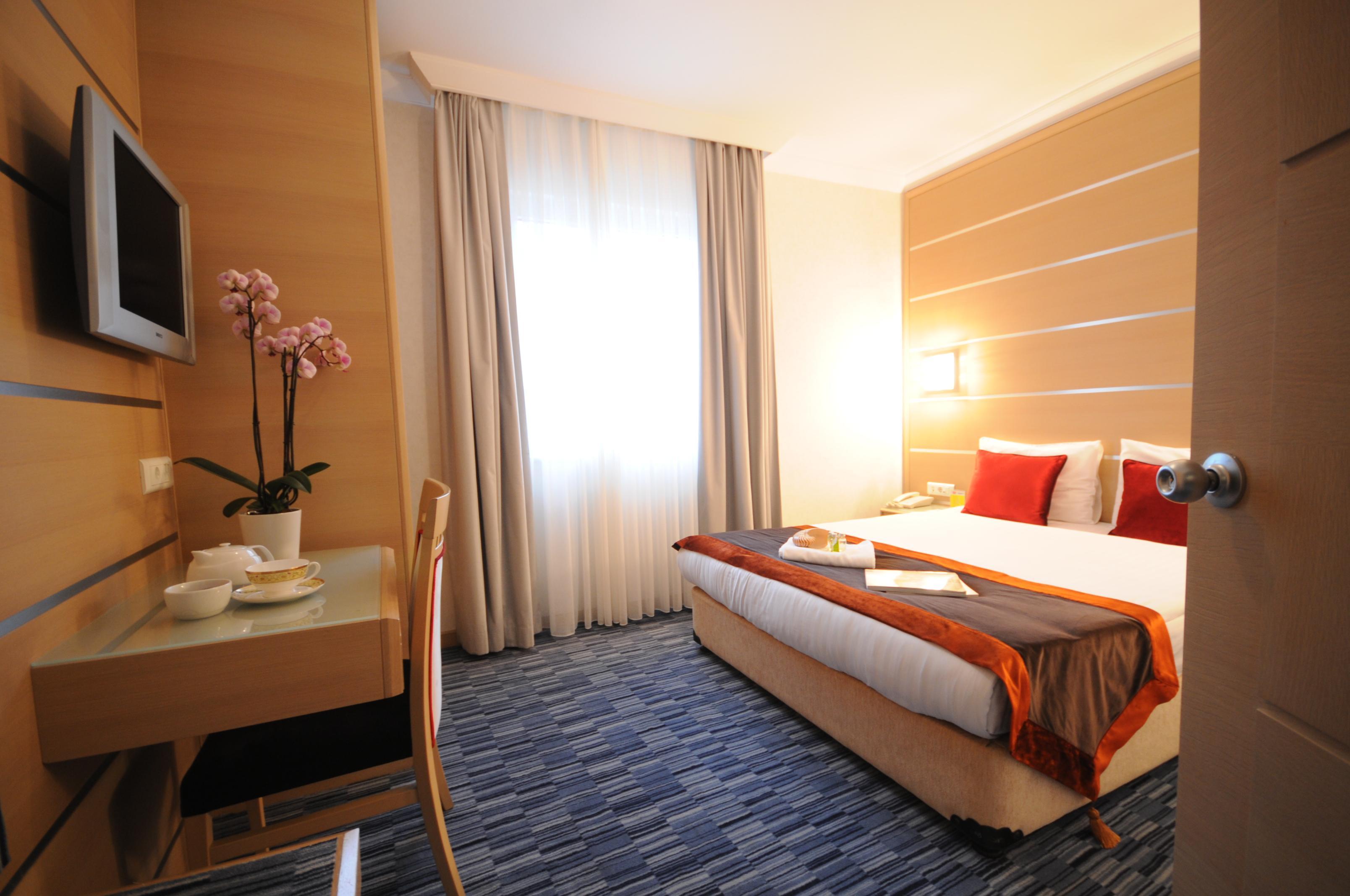 Sv Business Hotel Taksim イスタンブール エクステリア 写真
